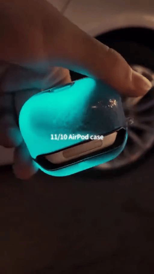 50 % DE REMISE TEMPORAIRE  NeonPod™ - Étui lumineux pour AirPods