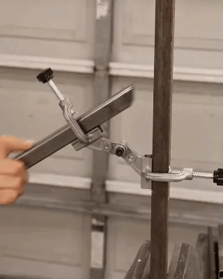 -50 % · OFFRE LIMITÉE · AngleHold™ · Maîtrisez plusieurs angles avec une seule pince fluide !
