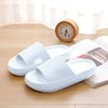 -50 % · OFFRE LIMITÉE · PlushFoot™ · Glissez dans un confort absolu