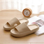 -50 % · OFFRE LIMITÉE · PlushFoot™ · Glissez dans un confort absolu