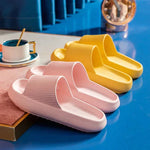 -50 % · OFFRE LIMITÉE · PlushFoot™ · Glissez dans un confort absolu