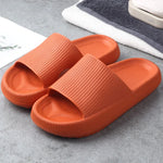 -50 % · OFFRE LIMITÉE · PlushFoot™ · Glissez dans un confort absolu