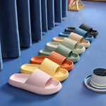 -50 % · OFFRE LIMITÉE · PlushFoot™ · Glissez dans un confort absolu