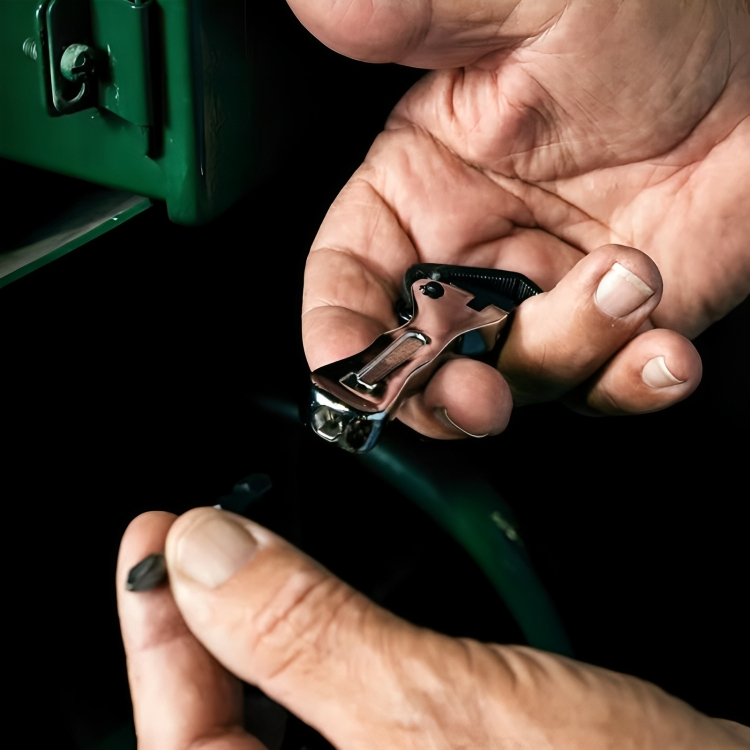 50 % DE REMISE TEMPORAIRE | MicroTorque™ | Votre outil de référence pour des réparations rapides et faciles !