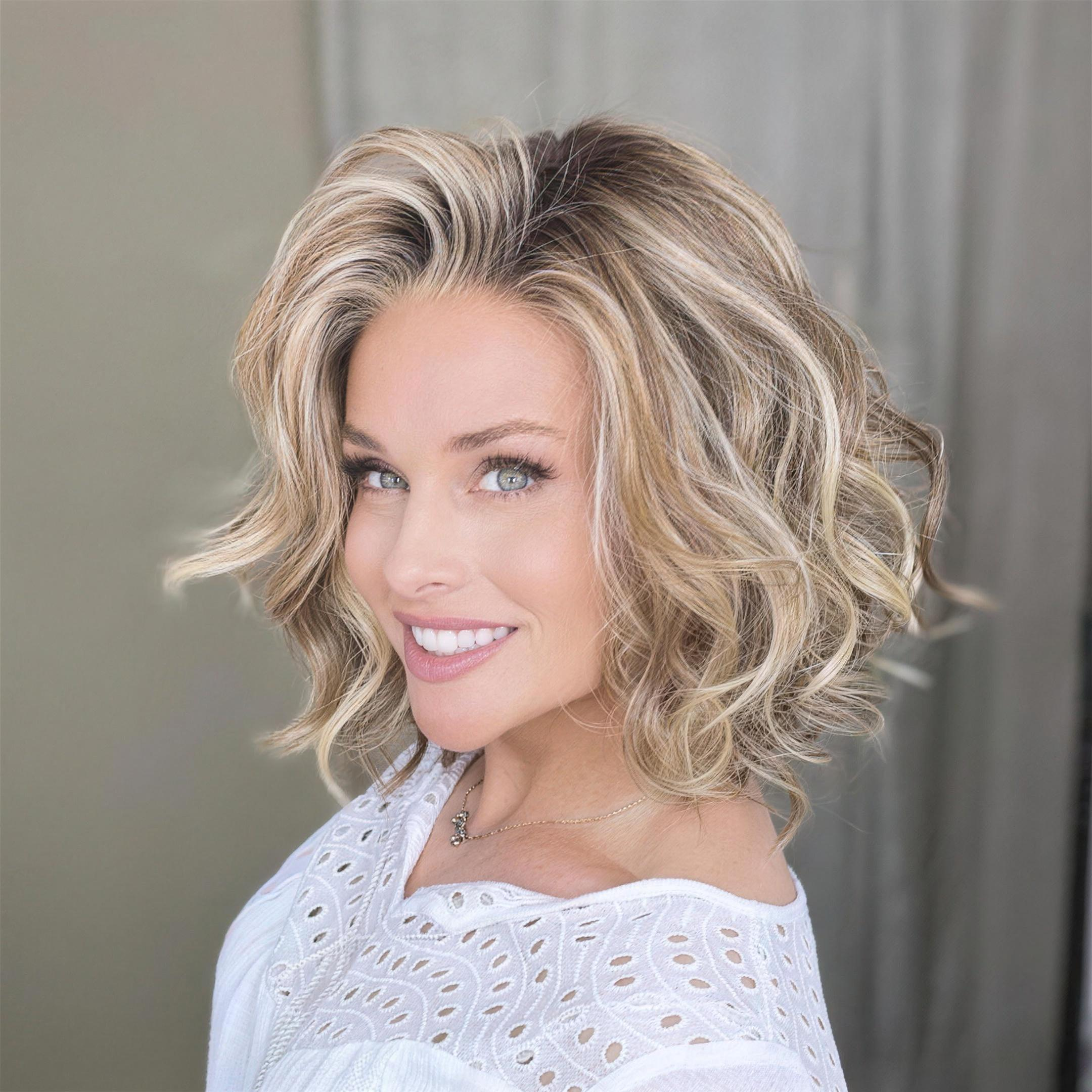 -50 % · OFFRE LIMITÉE · Blonde Bob™ · Perruque courte bouclée