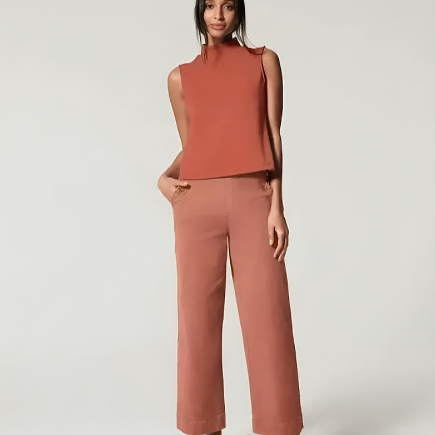 -50 % · OFFRE LIMITÉE · Talia™ · Des pantalons qui allient style et confort !
