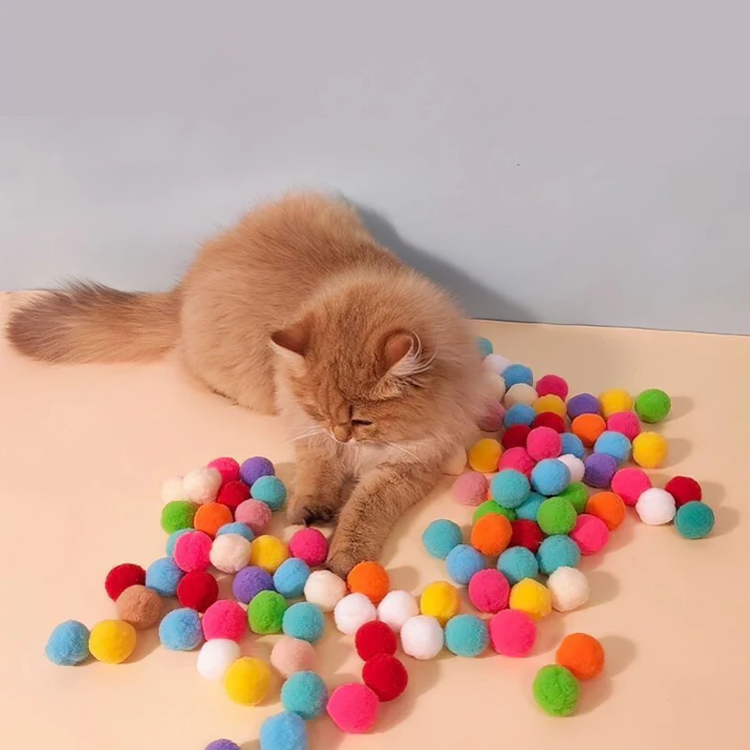 50 % DE REMISE TEMPORAIRE | WhiskerLauncher™ | Pistolet à lancer de balle pour chat
