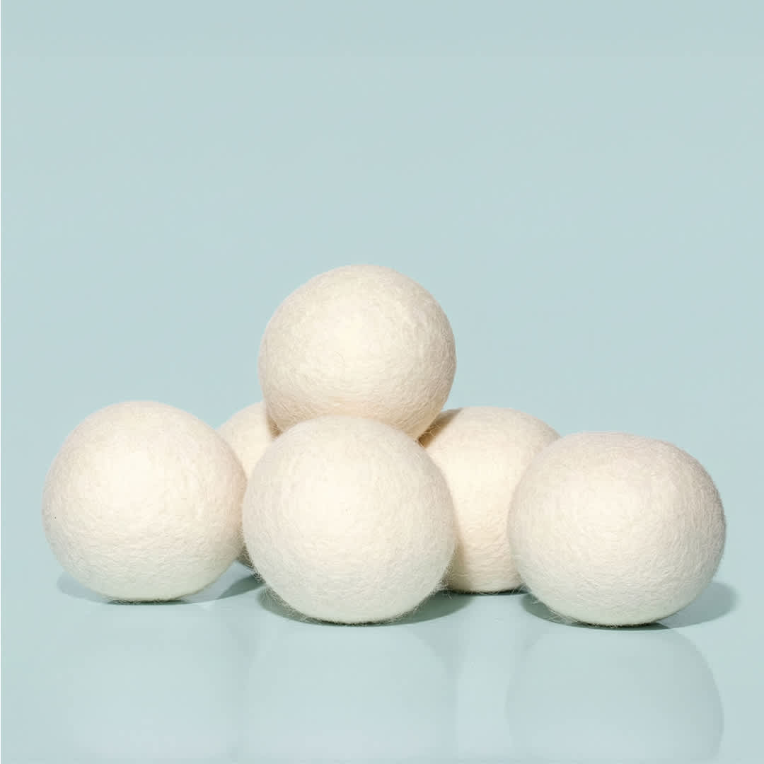 6 + 6 GRATUIT AUJOURD'HUI | FluffBalls™