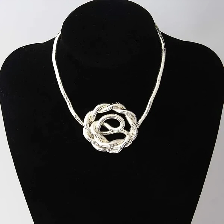 MorphChain™ | Collier flexible en chaîne serpent