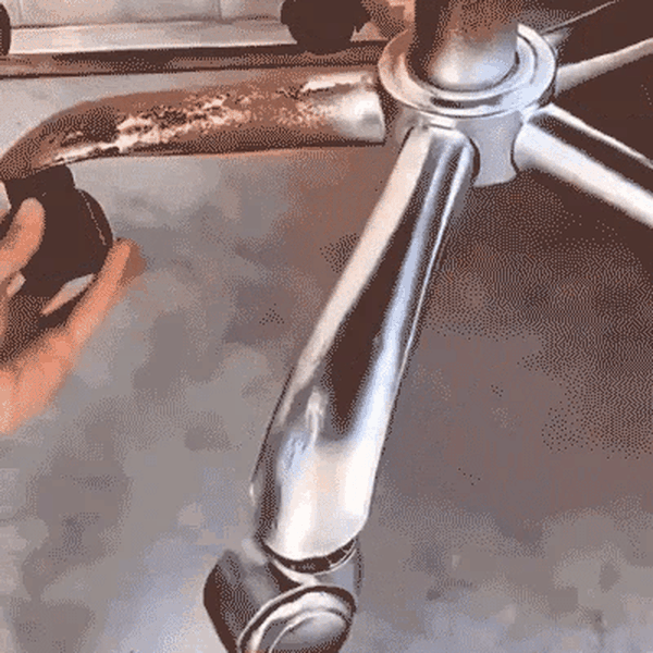 1+2 OFFERT · AUJOURD'HUI · GleamSteel™ · Peinture en spray chrome inoxydable
