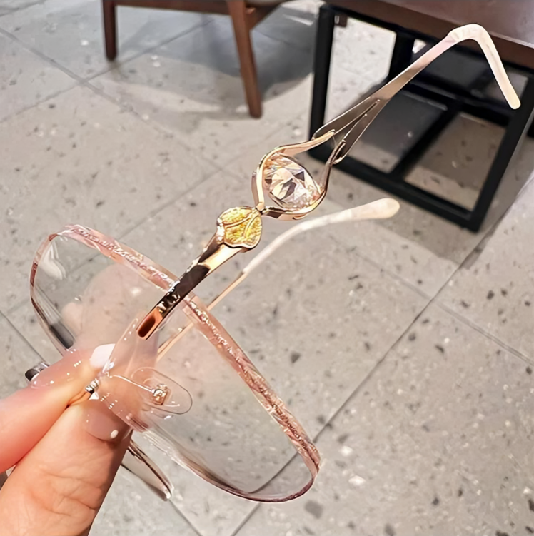 50% DE REMISE TEMPORAIRE | ChicVision™ | Lunettes sans monture anti-lumière bleue avec diamant