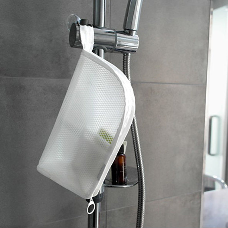 1 + 2 OFFERT · AUJOURD'HUI · TravelPouch™ · Elle tient debout, tout est visible !
