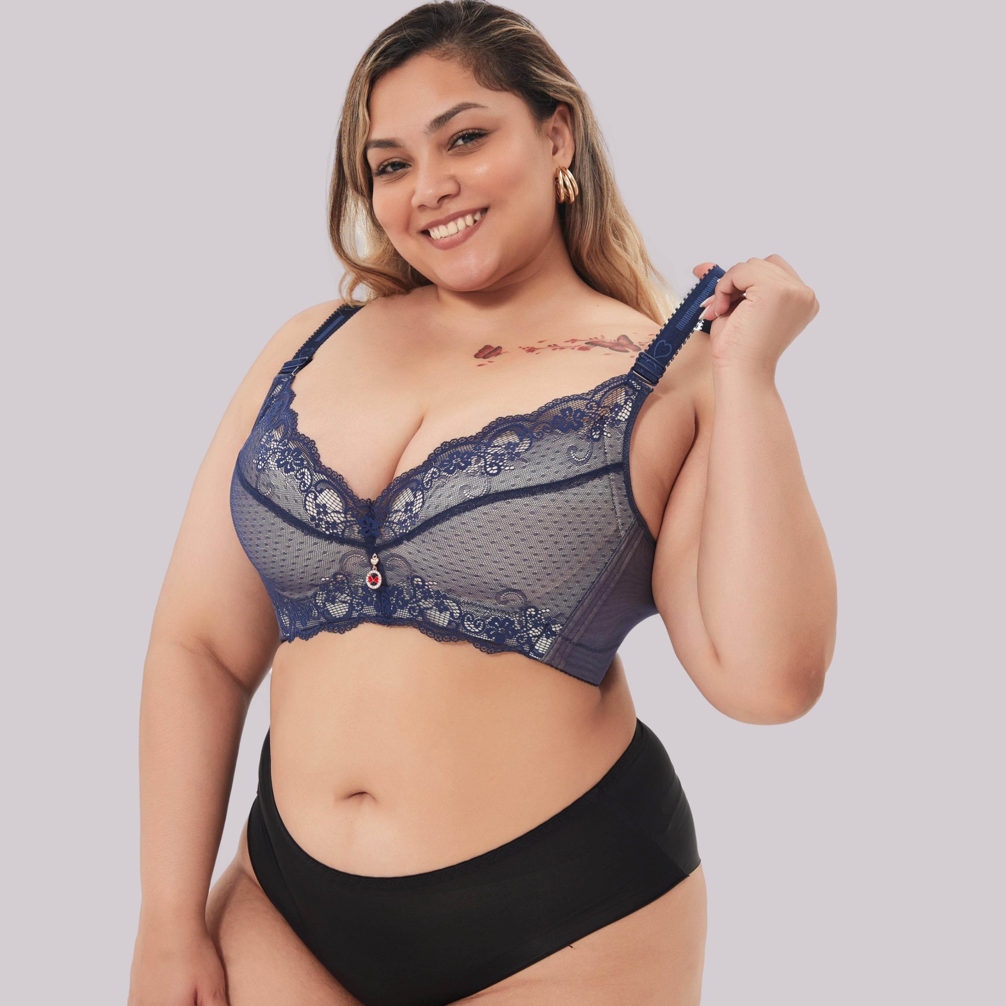 50% DE RÉDUCTION TEMPORAIRE | CurveLift™ | Soutien-gorge push-up de pointe