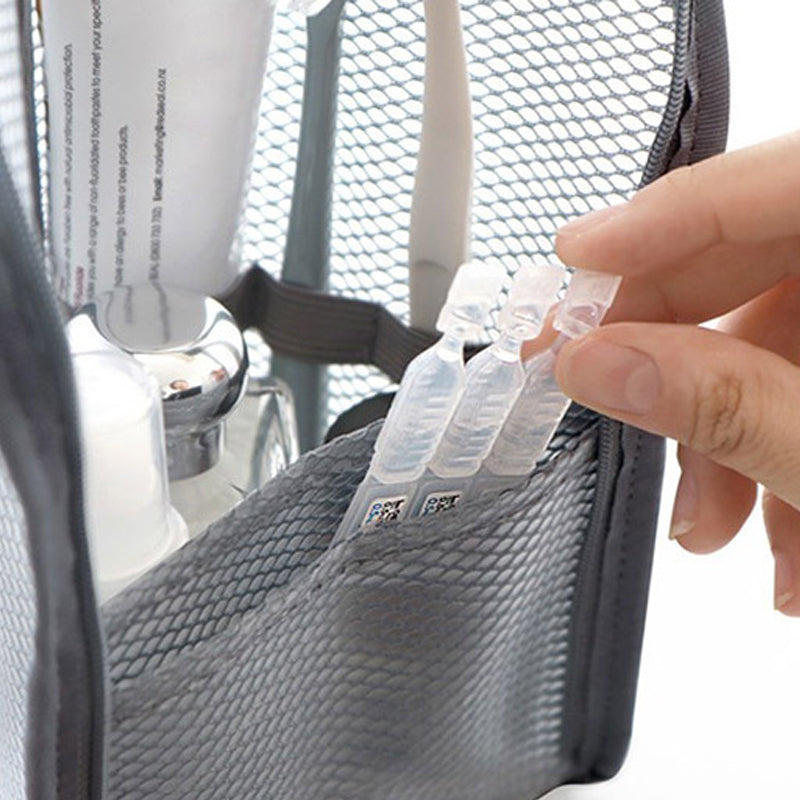 1 + 2 OFFERT · AUJOURD'HUI · TravelPouch™ · Elle tient debout, tout est visible !