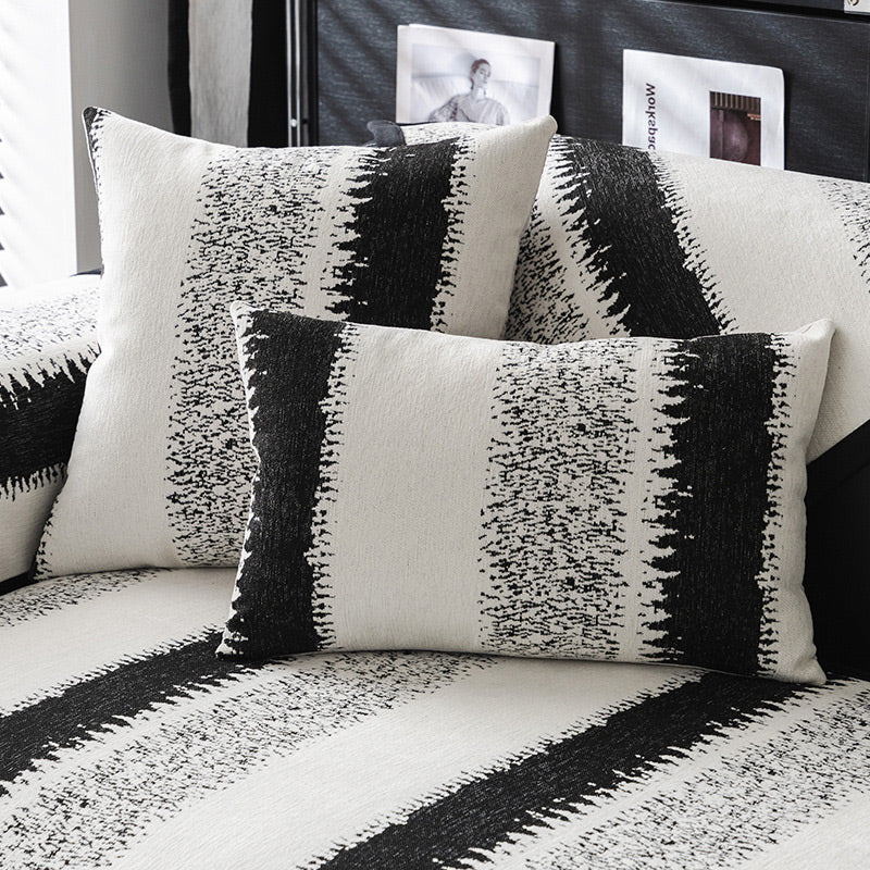 50 % DE REMISE TEMPORAIRE | SnugCover™ | Housse de canapé antidérapante rayée universelle