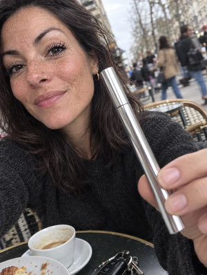 Avis cliente LashLift terrasse de café